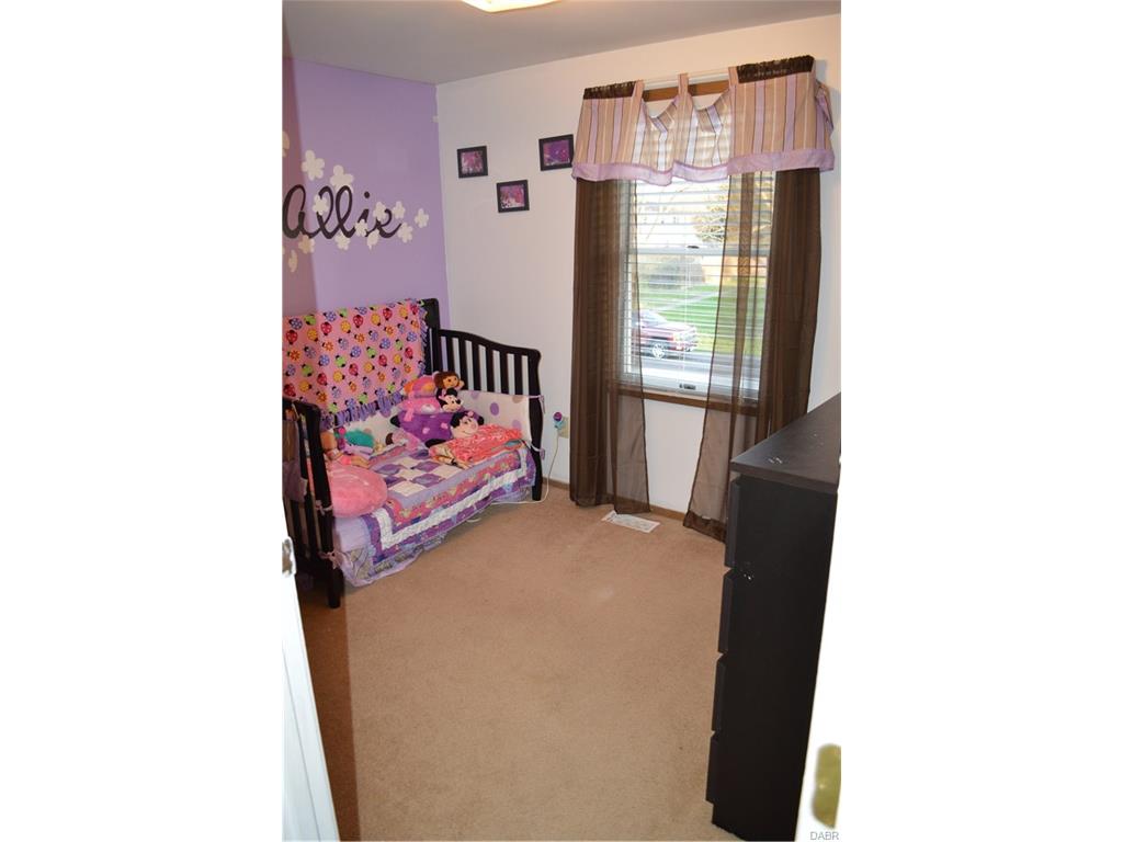 103 Phelps Farm Circle,Englewood,Ohio 45322,3 Bedrooms Bedrooms,10 Rooms Rooms,2 BathroomsBathrooms,Single family,Phelps Farm Circle,733468