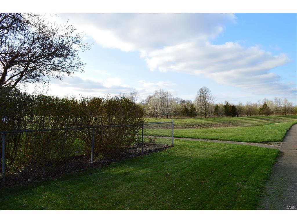 103 Phelps Farm Circle,Englewood,Ohio 45322,3 Bedrooms Bedrooms,10 Rooms Rooms,2 BathroomsBathrooms,Single family,Phelps Farm Circle,733468