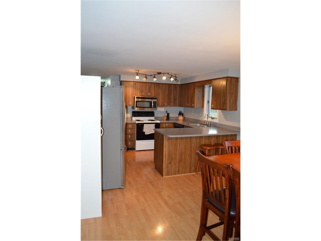 103 Phelps Farm Circle,Englewood,Ohio 45322,3 Bedrooms Bedrooms,10 Rooms Rooms,2 BathroomsBathrooms,Single family,Phelps Farm Circle,733468
