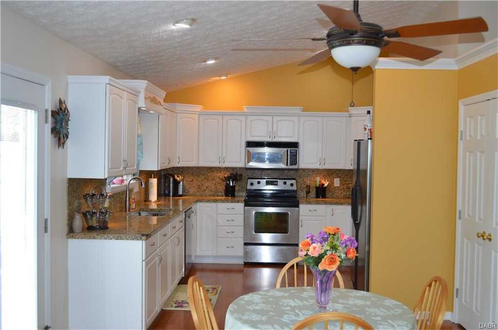 Waynesville,Ohio 45068,3 Bedrooms Bedrooms,2 BathroomsBathrooms,Single family,733470