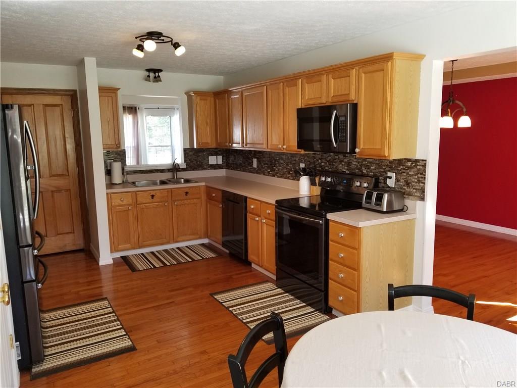 1432 Great Hunter,Grove City,Ohio 43123,3 Bedrooms Bedrooms,11 Rooms Rooms,2 BathroomsBathrooms,Single family,Great Hunter,735185
