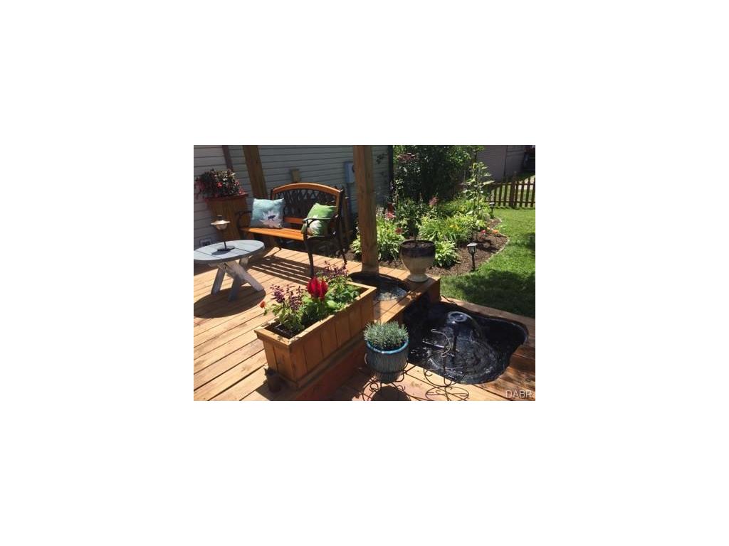 5881 Mount Royal Drive,Clayton,Ohio 45315,3 Bedrooms Bedrooms,7 Rooms Rooms,1 BathroomBathrooms,Single family,Mount Royal Drive,737058