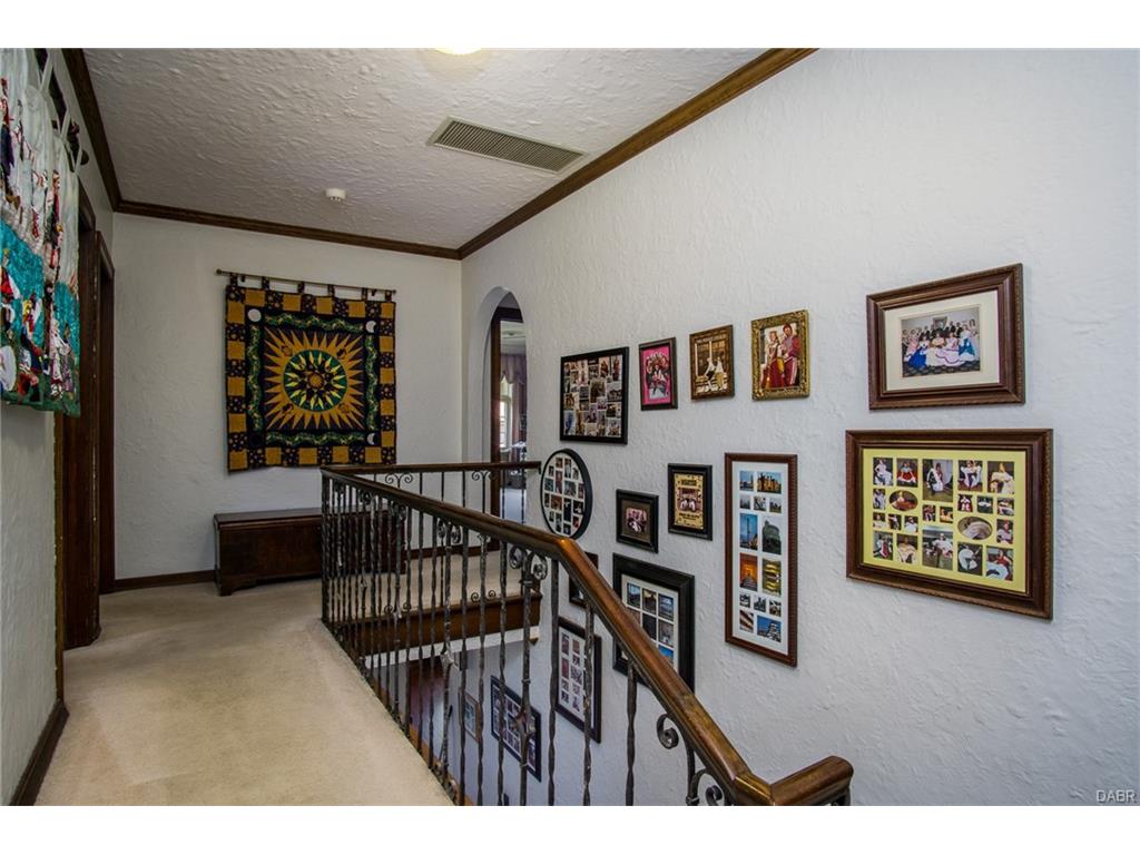 226 Belmonte Park,Dayton,Ohio 45405,4 Bedrooms Bedrooms,11 Rooms Rooms,3 BathroomsBathrooms,Single family,Belmonte Park,2,744055