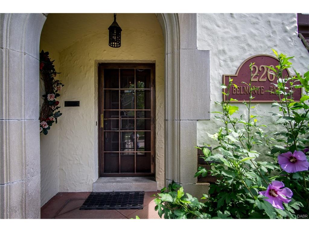 226 Belmonte Park,Dayton,Ohio 45405,4 Bedrooms Bedrooms,11 Rooms Rooms,3 BathroomsBathrooms,Single family,Belmonte Park,2,744055