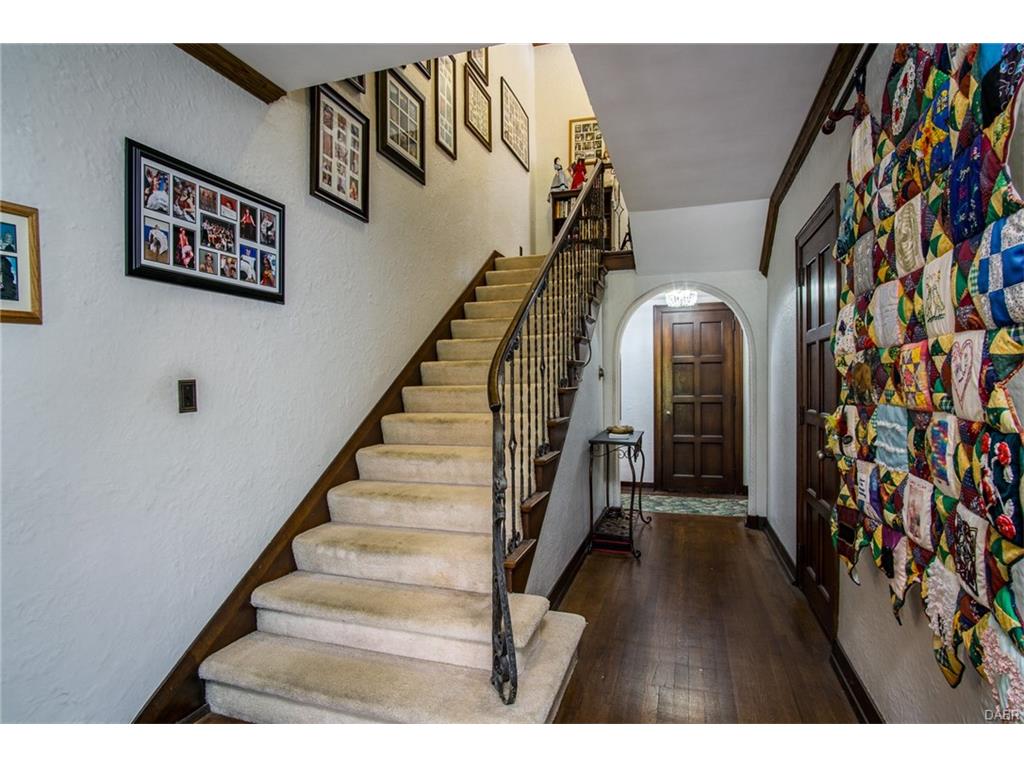226 Belmonte Park,Dayton,Ohio 45405,4 Bedrooms Bedrooms,11 Rooms Rooms,3 BathroomsBathrooms,Single family,Belmonte Park,2,744055