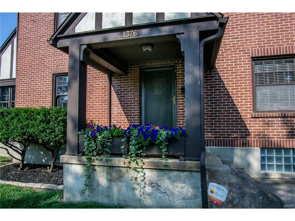 1376 Harvard Blvd,Dayton,Ohio 45406,4 Bedrooms Bedrooms,10 Rooms Rooms,1 BathroomBathrooms,Single family,Harvard Blvd,745261