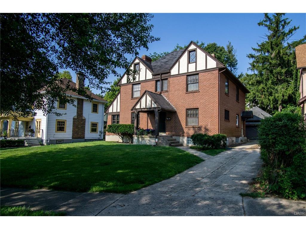 1376 Harvard Blvd,Dayton,Ohio 45406,4 Bedrooms Bedrooms,10 Rooms Rooms,1 BathroomBathrooms,Single family,Harvard Blvd,745261