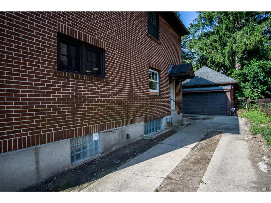 1376 Harvard Blvd,Dayton,Ohio 45406,4 Bedrooms Bedrooms,10 Rooms Rooms,1 BathroomBathrooms,Single family,Harvard Blvd,745261