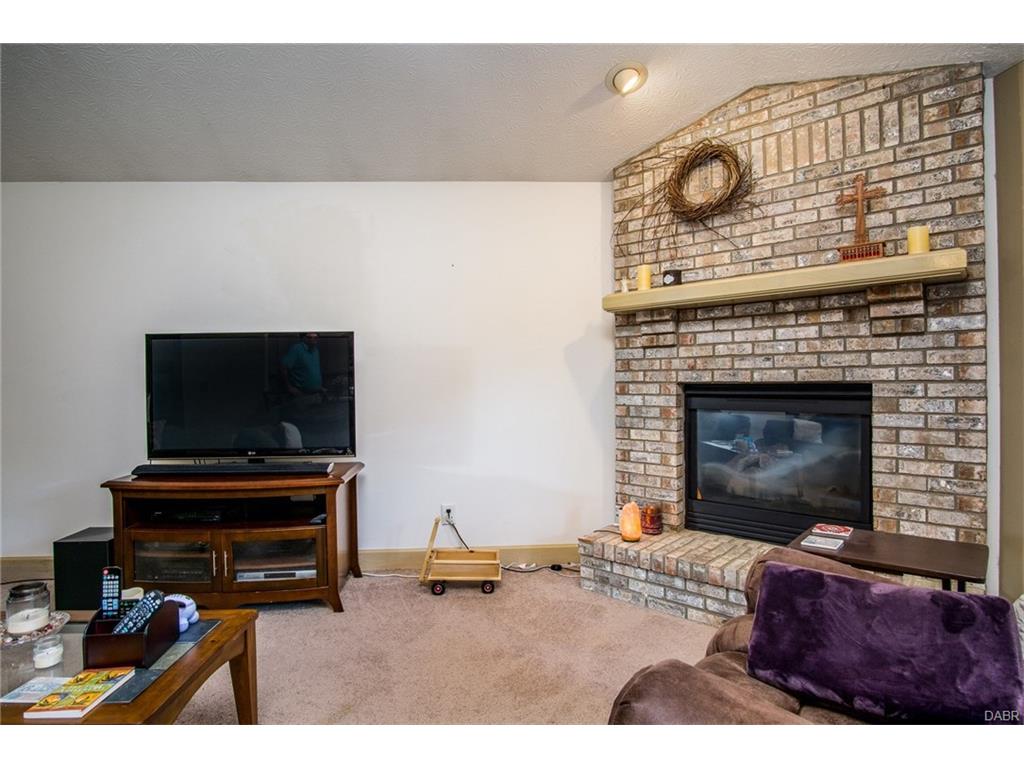 12999 Newburg Court,Washington TWP,Ohio 45458,4 Bedrooms Bedrooms,10 Rooms Rooms,3 BathroomsBathrooms,Single family,Newburg Court,745828