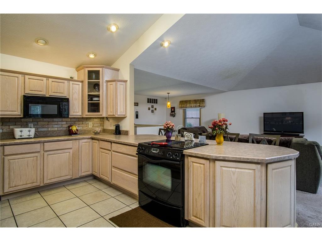 12999 Newburg Court,Washington TWP,Ohio 45458,4 Bedrooms Bedrooms,10 Rooms Rooms,3 BathroomsBathrooms,Single family,Newburg Court,745828