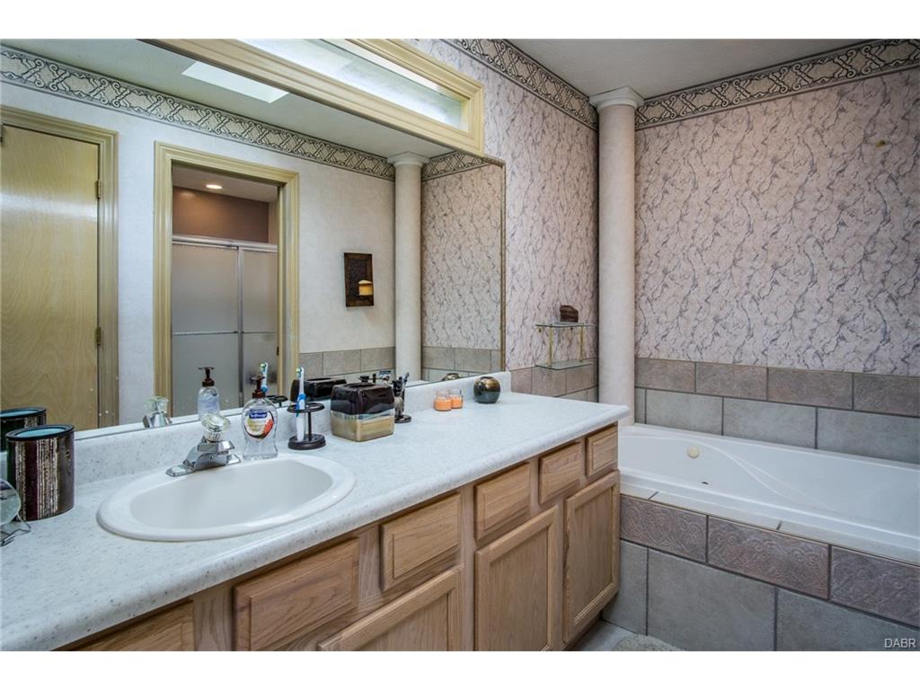 12999 Newburg Court,Washington TWP,Ohio 45458,4 Bedrooms Bedrooms,10 Rooms Rooms,3 BathroomsBathrooms,Single family,Newburg Court,745828