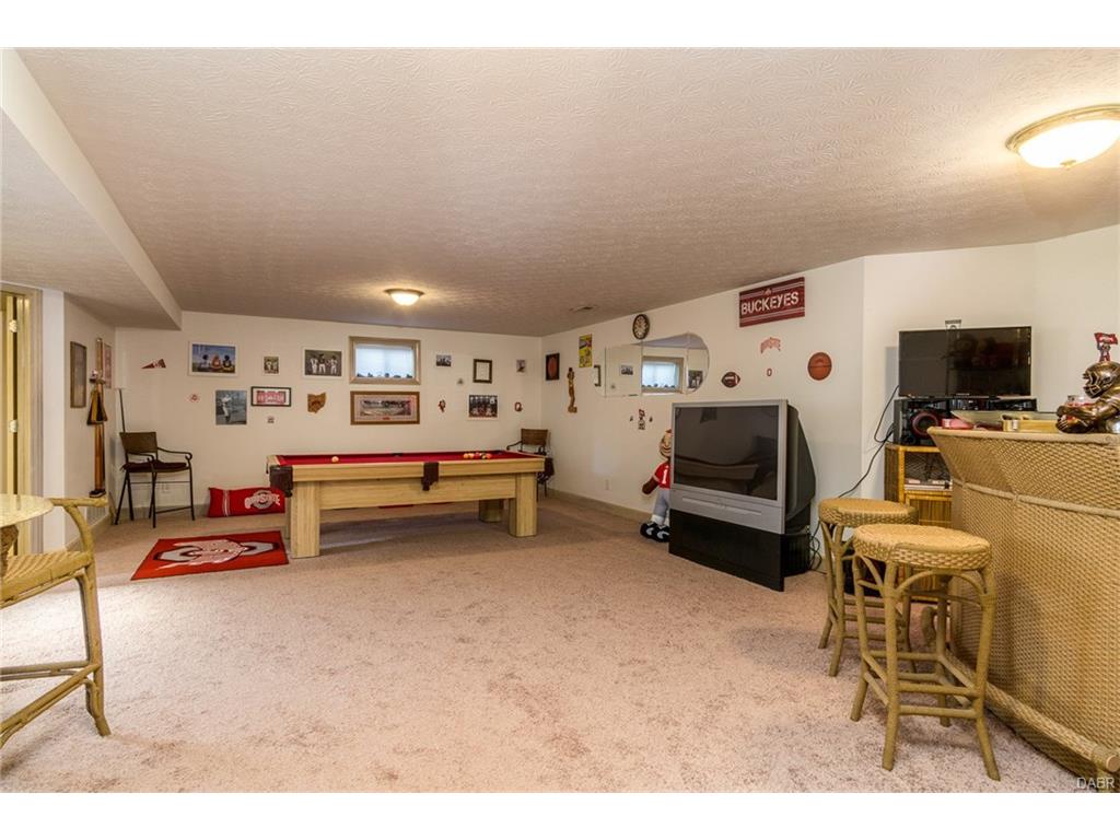 12999 Newburg Court,Washington TWP,Ohio 45458,4 Bedrooms Bedrooms,10 Rooms Rooms,3 BathroomsBathrooms,Single family,Newburg Court,745828