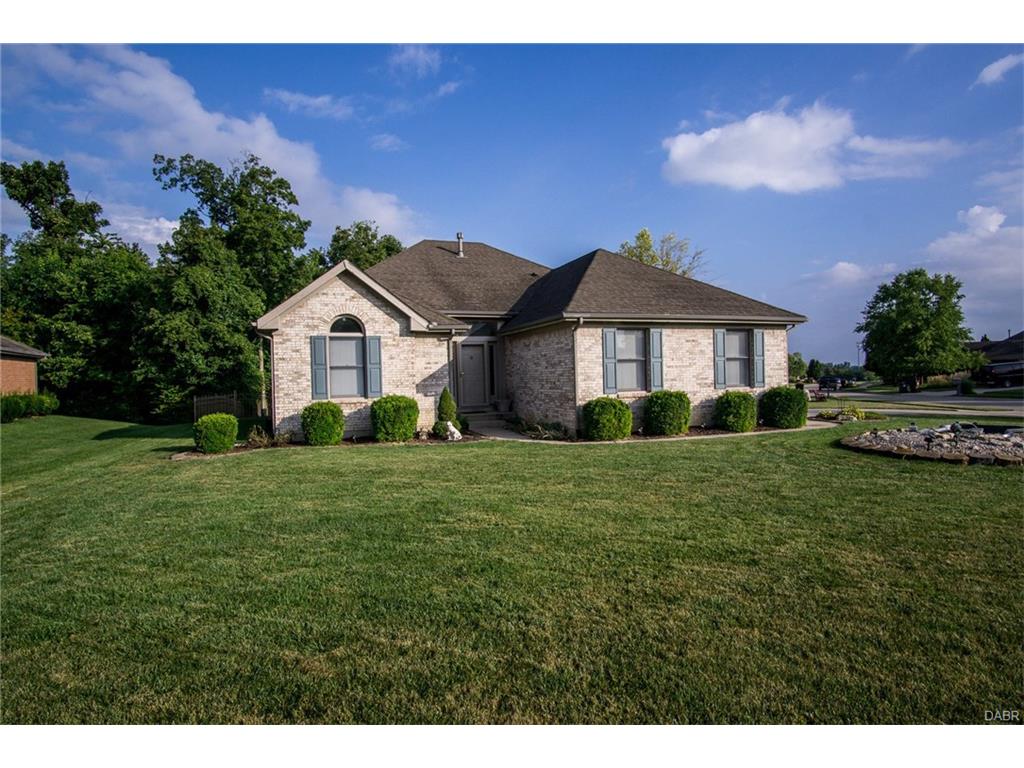 12999 Newburg Court,Washington TWP,Ohio 45458,4 Bedrooms Bedrooms,10 Rooms Rooms,3 BathroomsBathrooms,Single family,Newburg Court,745828