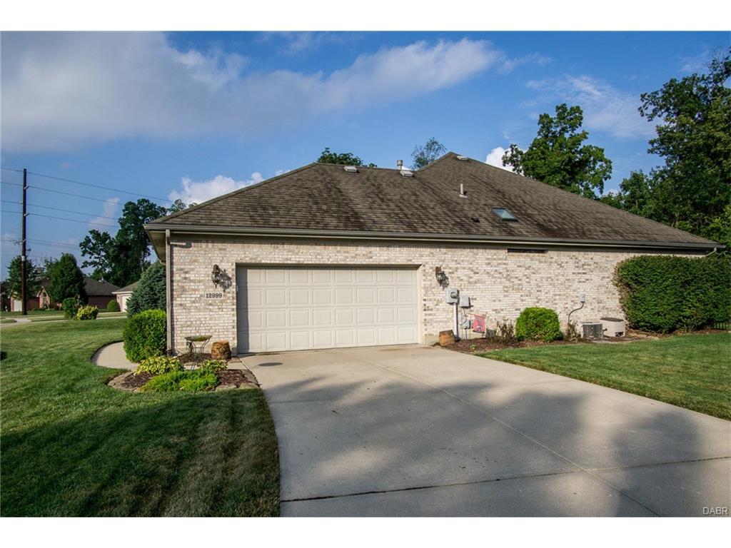 12999 Newburg Court,Washington TWP,Ohio 45458,4 Bedrooms Bedrooms,10 Rooms Rooms,3 BathroomsBathrooms,Single family,Newburg Court,745828
