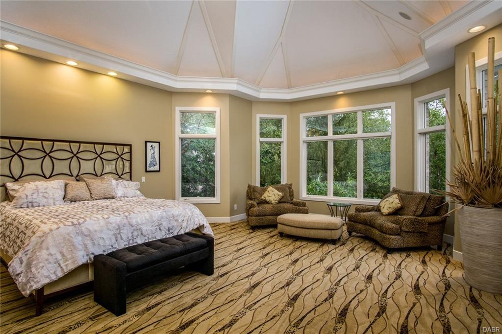 10539 Falls Creek Lane,Washington TWP,Ohio 45458,5 Bedrooms Bedrooms,15 Rooms Rooms,3 BathroomsBathrooms,Single family,Falls Creek Lane,746745