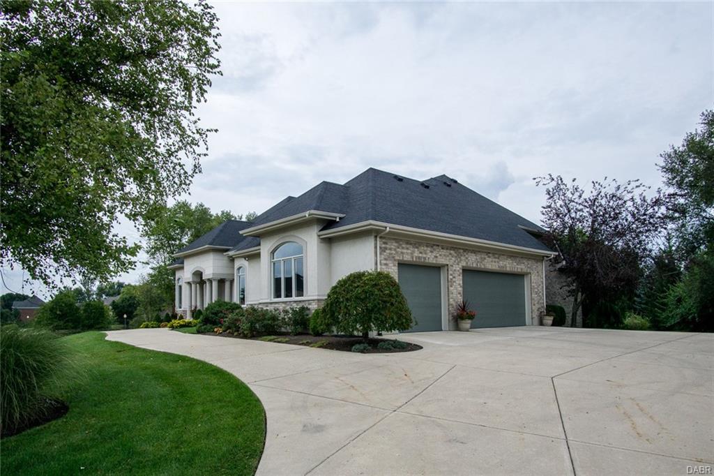 10539 Falls Creek Lane,Washington TWP,Ohio 45458,5 Bedrooms Bedrooms,15 Rooms Rooms,3 BathroomsBathrooms,Single family,Falls Creek Lane,746745