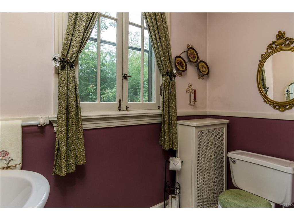 1140 Harvard Boulevard,Dayton,Ohio 45406,6 Bedrooms Bedrooms,14 Rooms Rooms,4 BathroomsBathrooms,Single family,Harvard Boulevard,746088