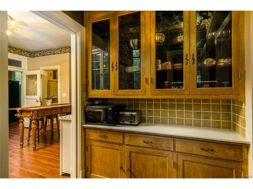 1140 Harvard Boulevard,Dayton,Ohio 45406,6 Bedrooms Bedrooms,14 Rooms Rooms,4 BathroomsBathrooms,Single family,Harvard Boulevard,746088