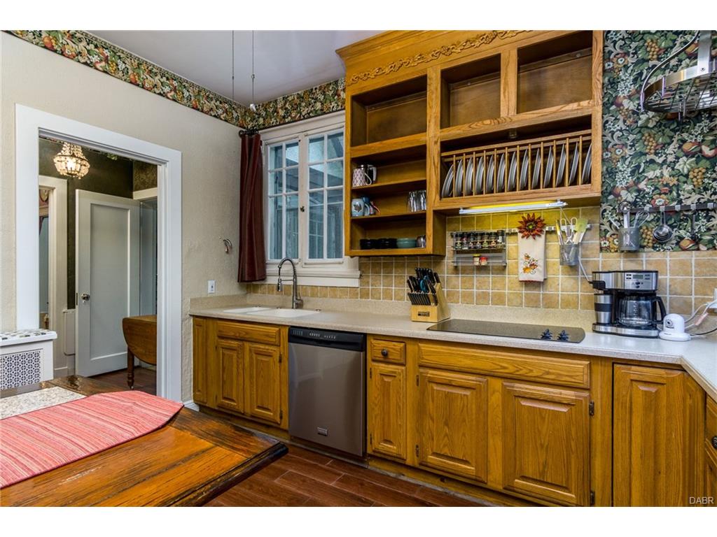 1140 Harvard Boulevard,Dayton,Ohio 45406,6 Bedrooms Bedrooms,14 Rooms Rooms,4 BathroomsBathrooms,Single family,Harvard Boulevard,746088
