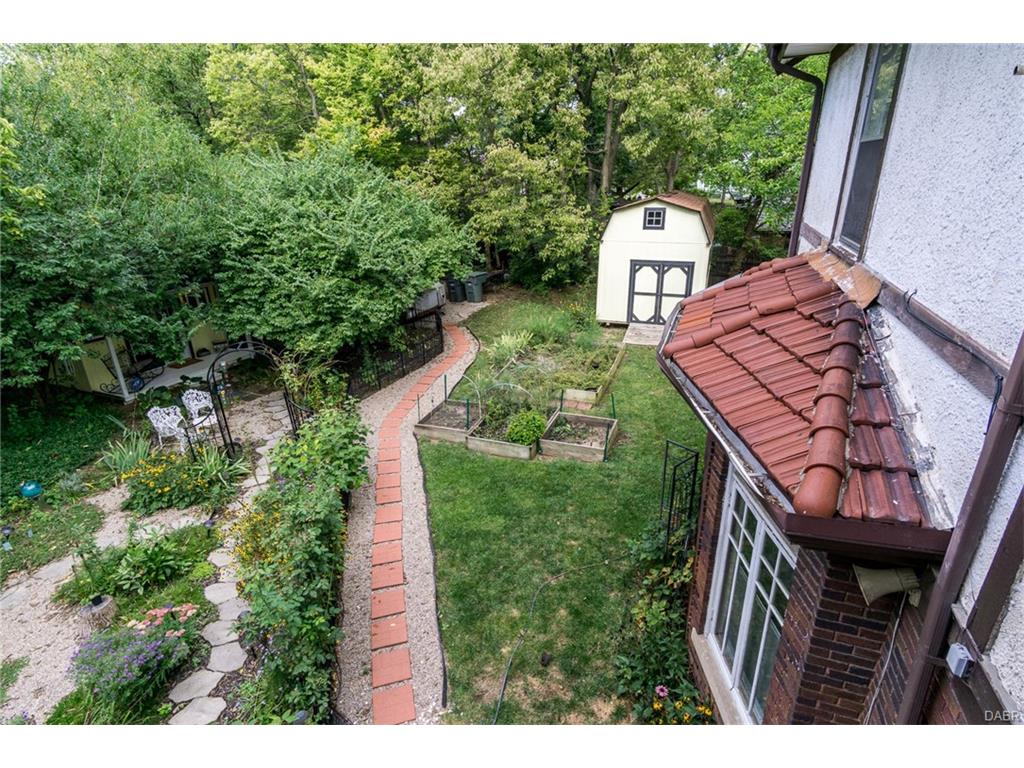 1140 Harvard Boulevard,Dayton,Ohio 45406,6 Bedrooms Bedrooms,14 Rooms Rooms,4 BathroomsBathrooms,Single family,Harvard Boulevard,746088