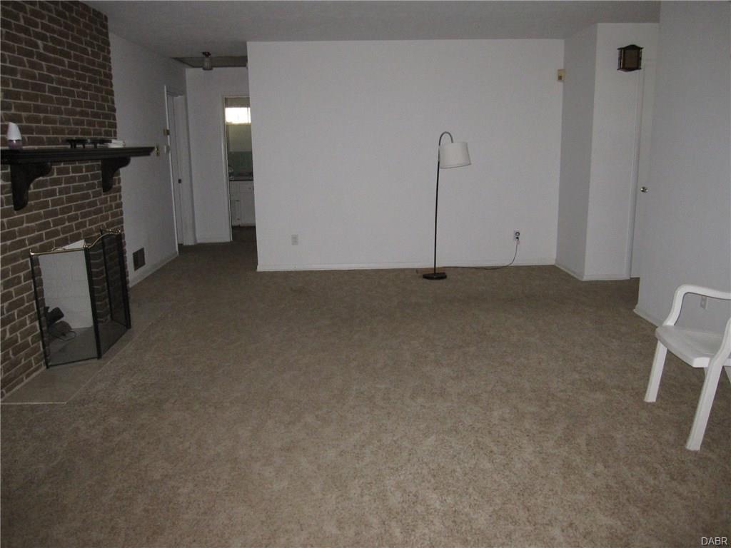 3515 Hillmont Ave,Dayton,Ohio 45414,2 Bedrooms Bedrooms,9 Rooms Rooms,1 BathroomBathrooms,Single family,Hillmont Ave,752188