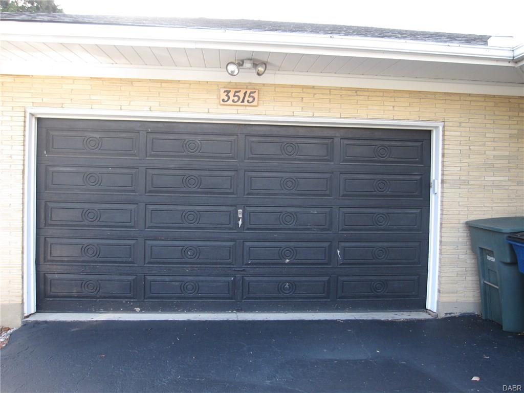 3515 Hillmont Ave,Dayton,Ohio 45414,2 Bedrooms Bedrooms,9 Rooms Rooms,1 BathroomBathrooms,Single family,Hillmont Ave,752188