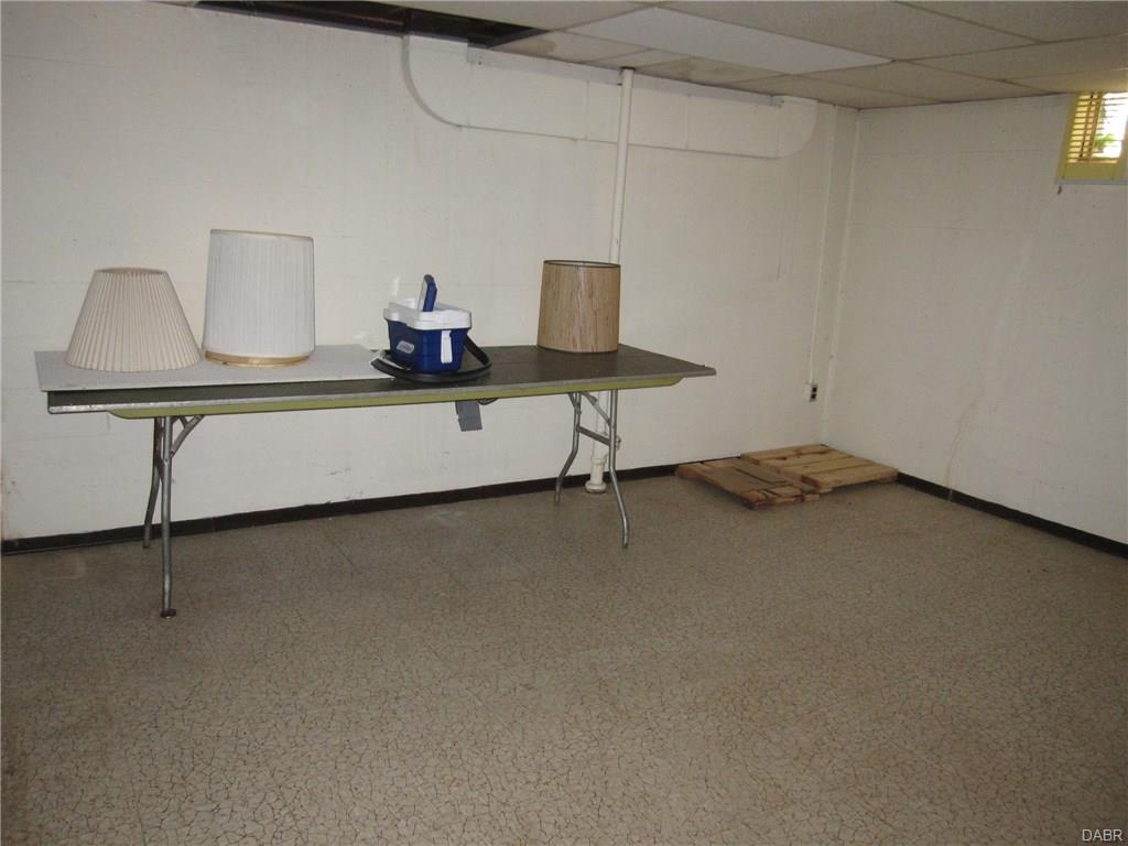 3515 Hillmont Ave,Dayton,Ohio 45414,2 Bedrooms Bedrooms,9 Rooms Rooms,1 BathroomBathrooms,Single family,Hillmont Ave,752188
