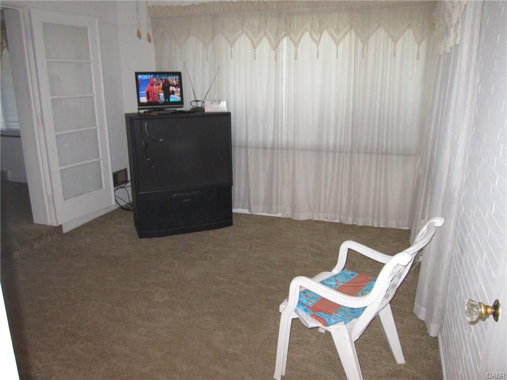 3515 Hillmont Ave,Dayton,Ohio 45414,2 Bedrooms Bedrooms,9 Rooms Rooms,1 BathroomBathrooms,Single family,Hillmont Ave,752188
