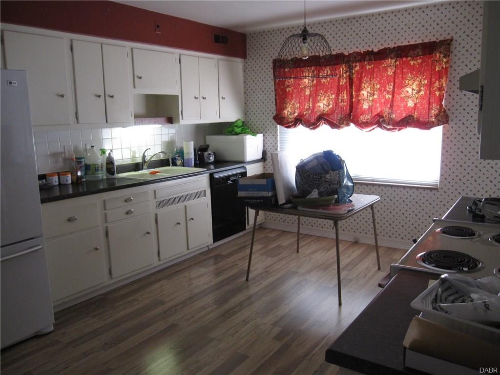 3515 Hillmont Ave,Dayton,Ohio 45414,2 Bedrooms Bedrooms,9 Rooms Rooms,1 BathroomBathrooms,Single family,Hillmont Ave,752188