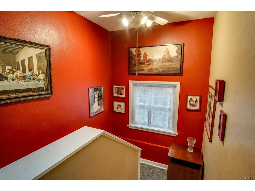 326 Dixon Ave,Oakwood,Ohio 45419,4 Bedrooms Bedrooms,10 Rooms Rooms,3 BathroomsBathrooms,Single family,Dixon Ave,755417