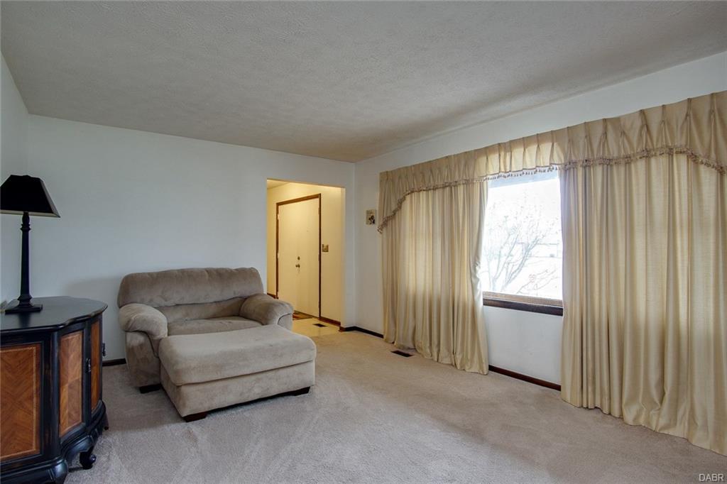 4202 KINSEY,Englewood,Ohio 45322,4 Bedrooms Bedrooms,10 Rooms Rooms,2 BathroomsBathrooms,Single family,KINSEY,755940