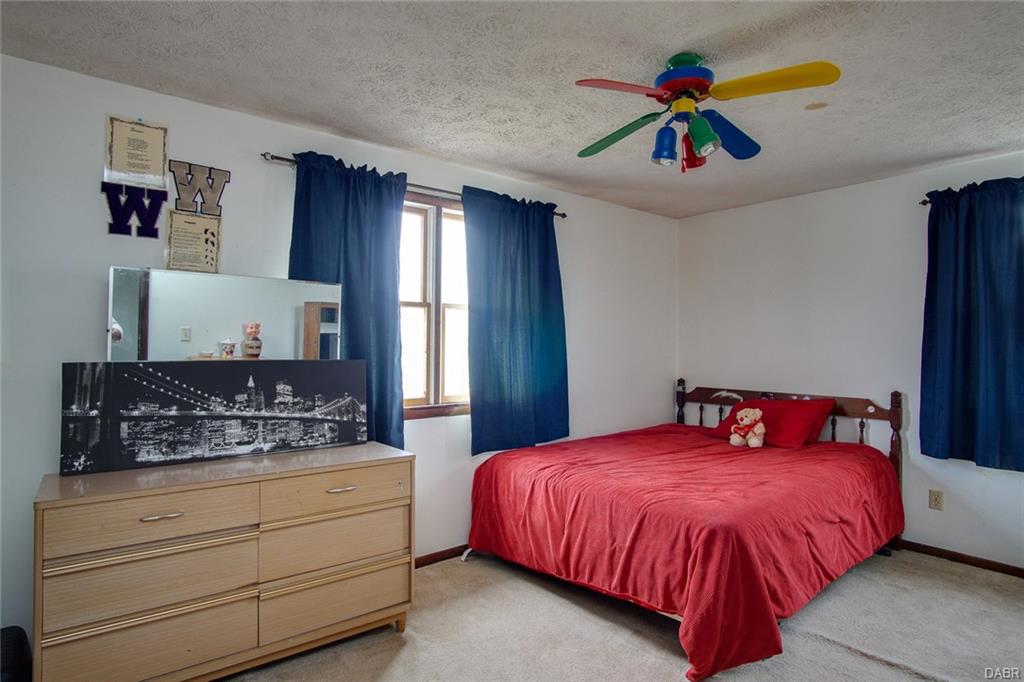4202 KINSEY,Englewood,Ohio 45322,4 Bedrooms Bedrooms,10 Rooms Rooms,2 BathroomsBathrooms,Single family,KINSEY,755940
