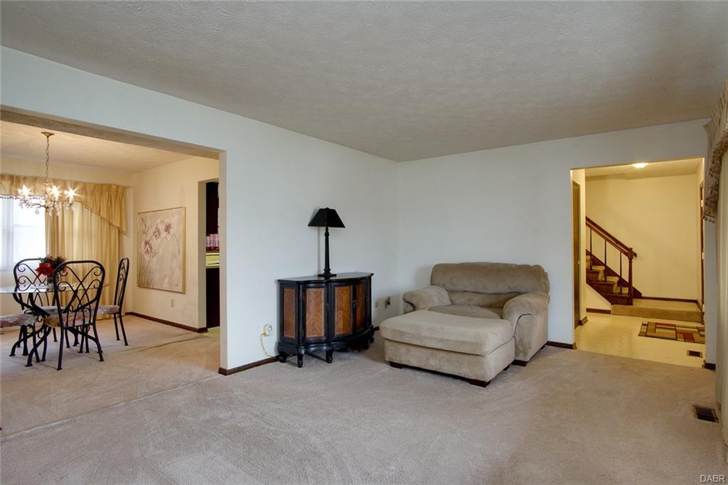 4202 KINSEY,Englewood,Ohio 45322,4 Bedrooms Bedrooms,10 Rooms Rooms,2 BathroomsBathrooms,Single family,KINSEY,755940