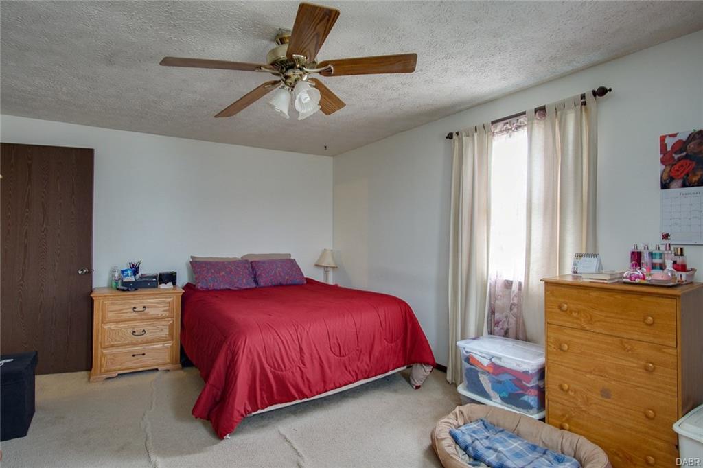 4202 KINSEY,Englewood,Ohio 45322,4 Bedrooms Bedrooms,10 Rooms Rooms,2 BathroomsBathrooms,Single family,KINSEY,755940