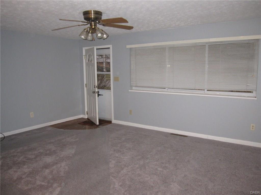 1573 Hillwood Dr,Dayton,Ohio 45439,3 Bedrooms Bedrooms,6 Rooms Rooms,1 BathroomBathrooms,Single family,Hillwood Dr,756784