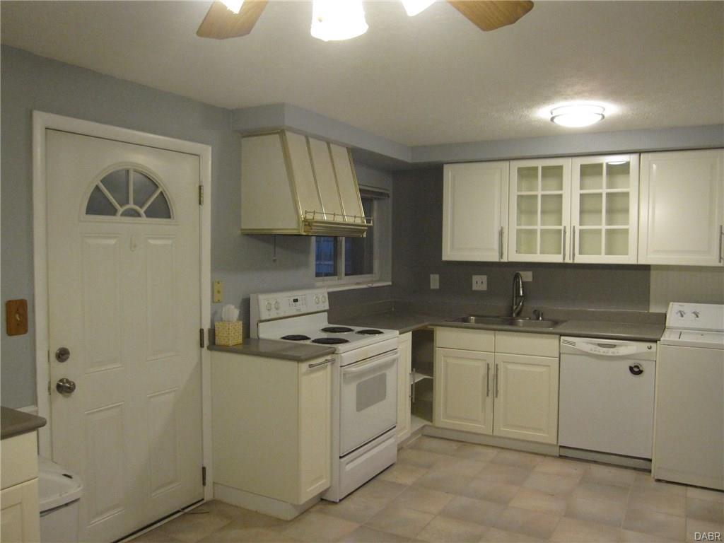 1573 Hillwood Dr,Dayton,Ohio 45439,3 Bedrooms Bedrooms,6 Rooms Rooms,1 BathroomBathrooms,Single family,Hillwood Dr,756784