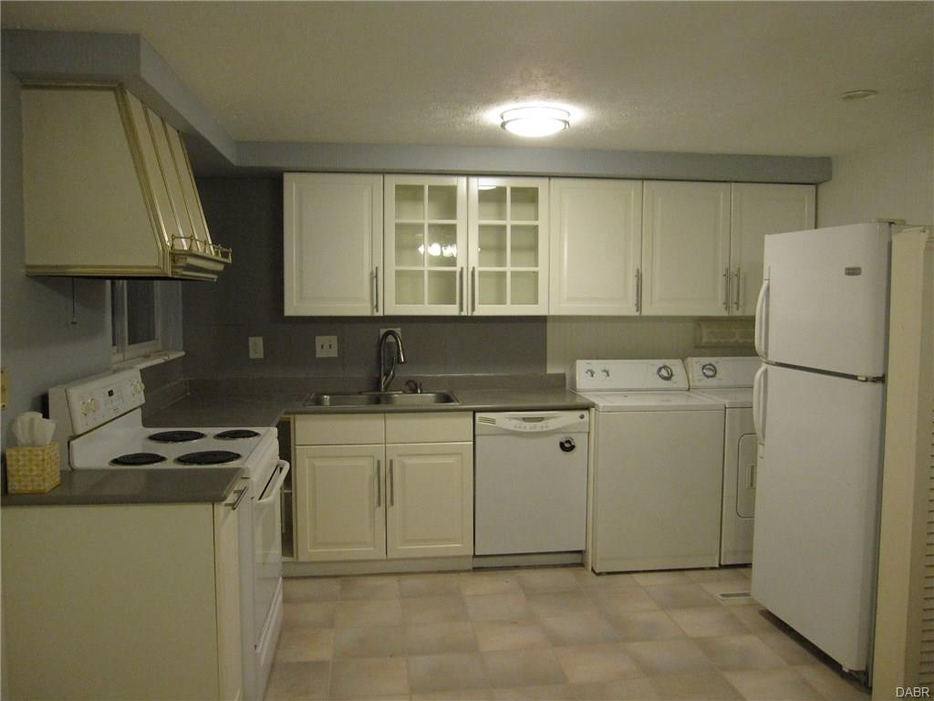1573 Hillwood Dr,Dayton,Ohio 45439,3 Bedrooms Bedrooms,6 Rooms Rooms,1 BathroomBathrooms,Single family,Hillwood Dr,756784
