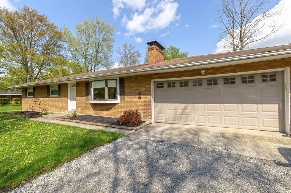 Brick Ranch in Washington Township on 1.3 Acres!