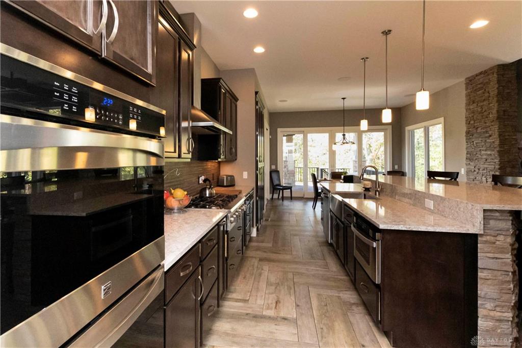 10995 Cold Spring,Washington Township,Ohio 45458,5 Bedrooms Bedrooms,14 Rooms Rooms,4 BathroomsBathrooms,House,Cold Spring,3,756834