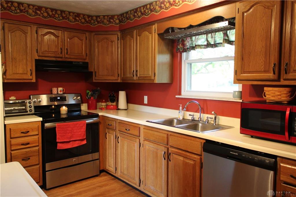 150 Kent,Tipp City,Ohio 45371,3 Bedrooms Bedrooms,9 Rooms Rooms,2 BathroomsBathrooms,House,Kent,756841