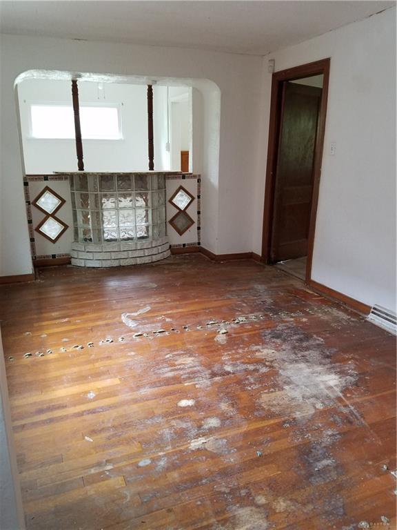 224 Marathon,Dayton,Ohio 45405,3 Bedrooms Bedrooms,7 Rooms Rooms,2 BathroomsBathrooms,House,Marathon,2,756843