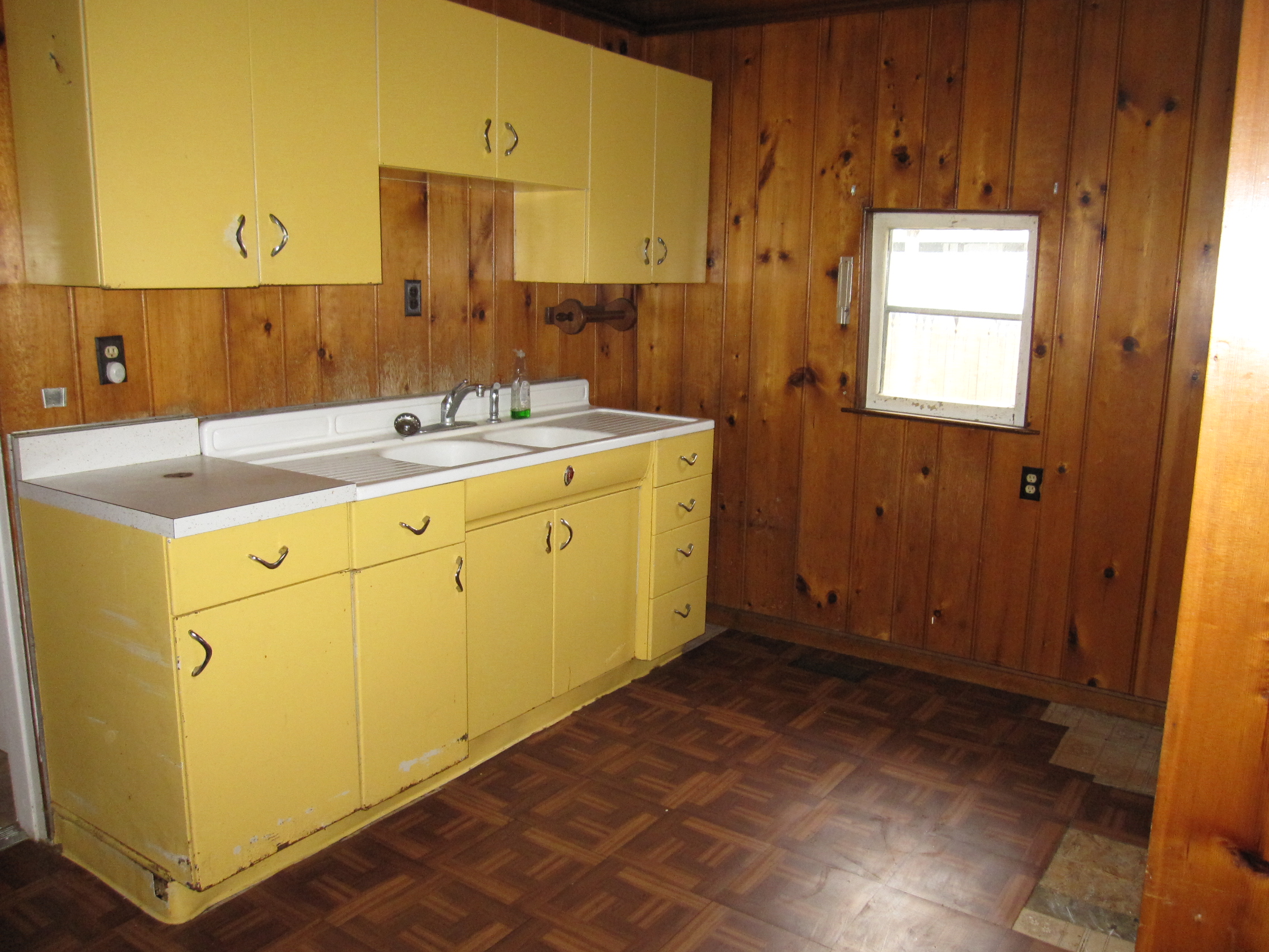 815 Pearl,Miamisburg,Ohio 45342,3 Bedrooms Bedrooms,7 Rooms Rooms,2 BathroomsBathrooms,House,Pearl,2,756844