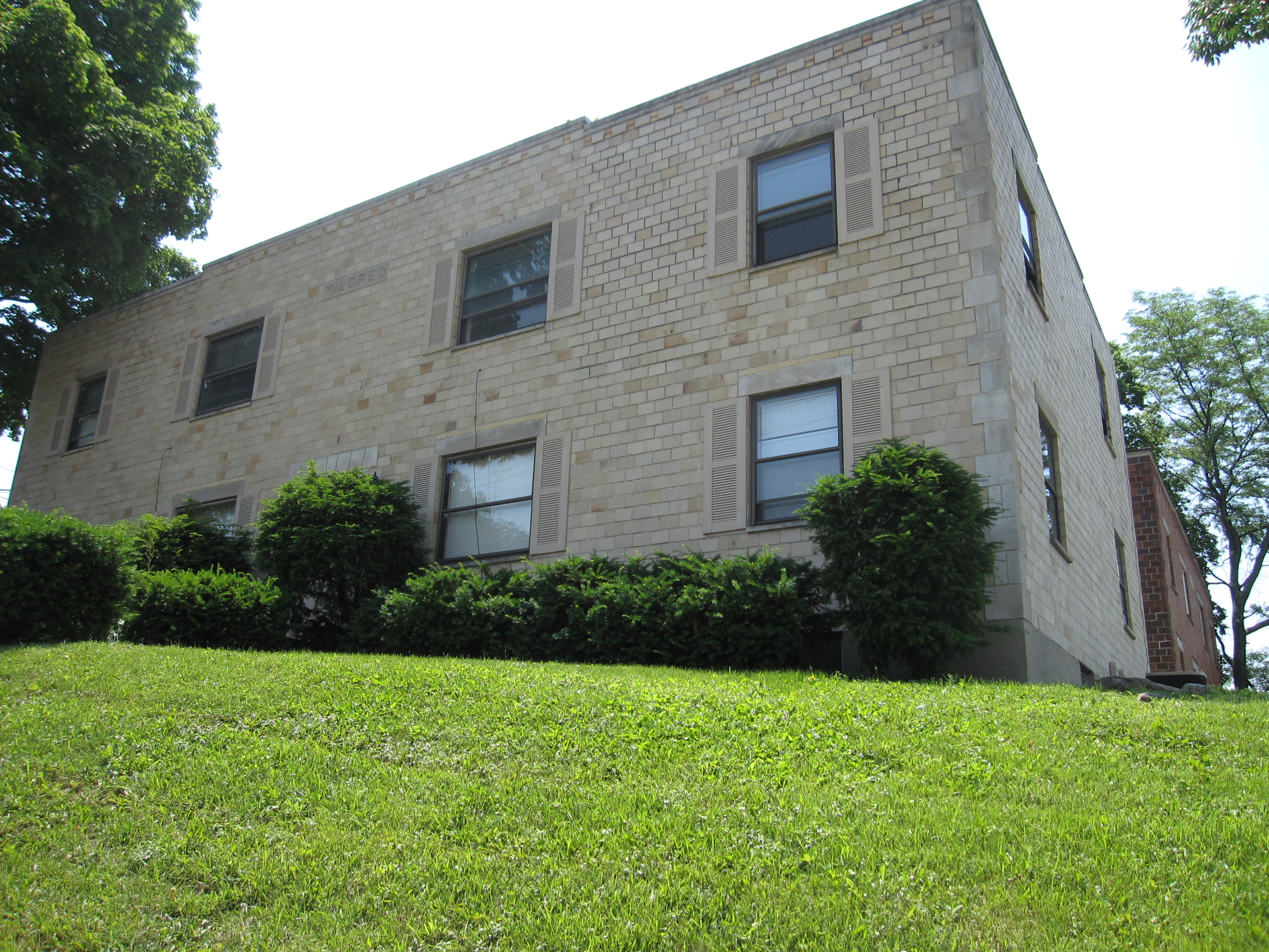1560 Cardington,Kettering,Ohio 45409,8 Bedrooms Bedrooms,16 Rooms Rooms,4 BathroomsBathrooms,2-4 units,Cardington,756847