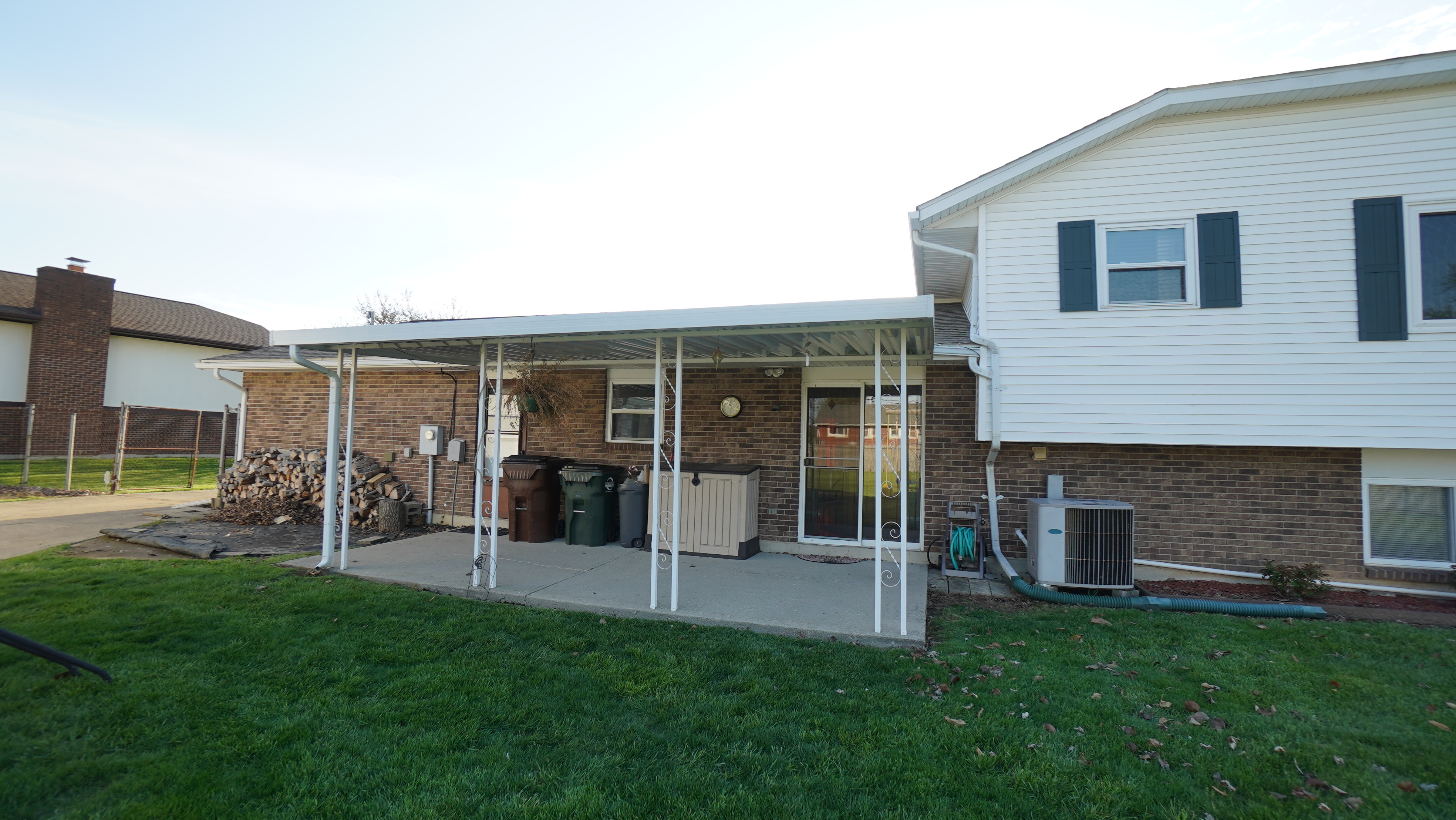 1000 Meadowrun,Englewood,Ohio 45322,3 Bedrooms Bedrooms,11 Rooms Rooms,2 BathroomsBathrooms,Single family,Meadowrun,756852