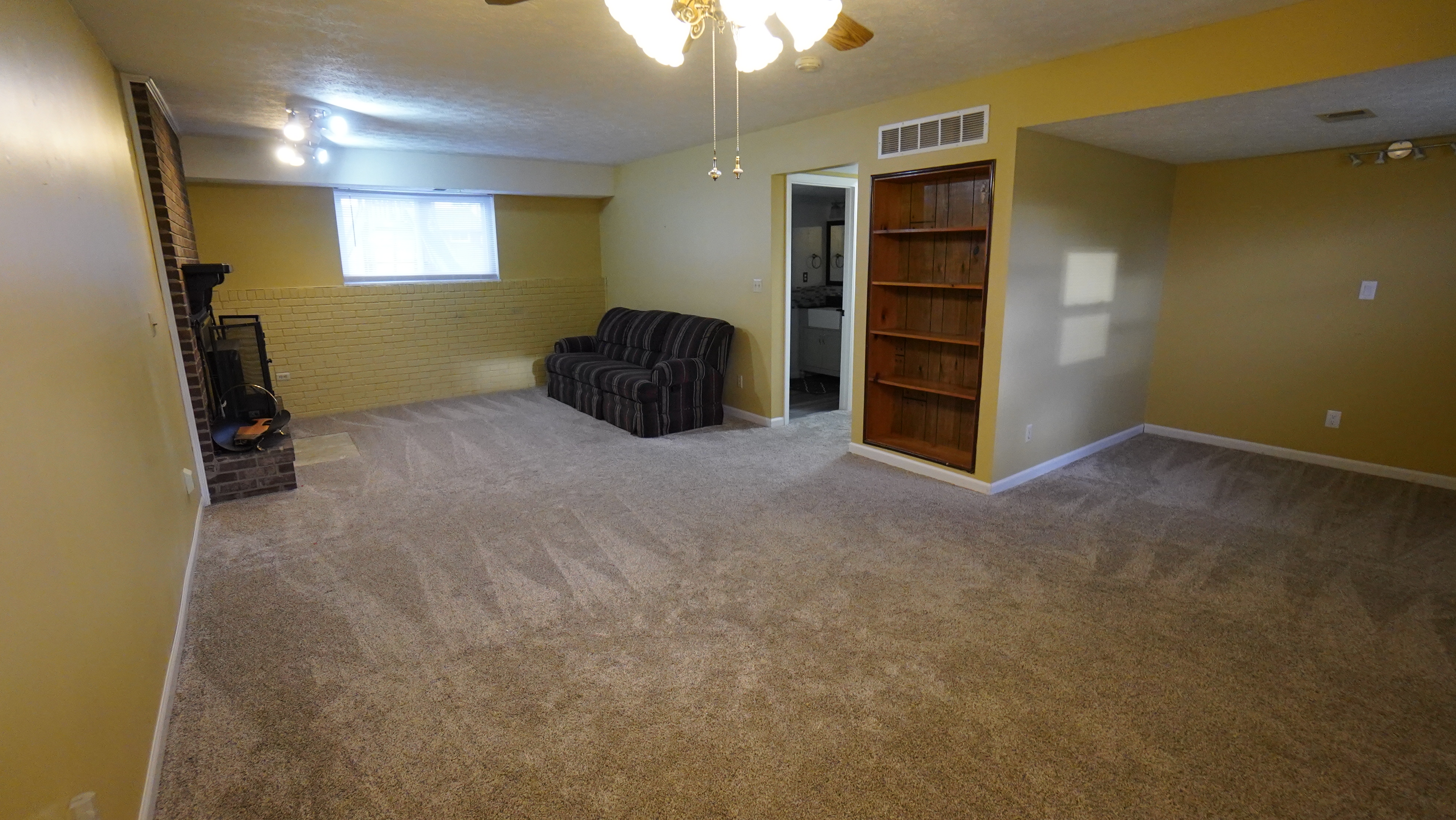 1000 Meadowrun,Englewood,Ohio 45322,3 Bedrooms Bedrooms,11 Rooms Rooms,2 BathroomsBathrooms,Single family,Meadowrun,756852