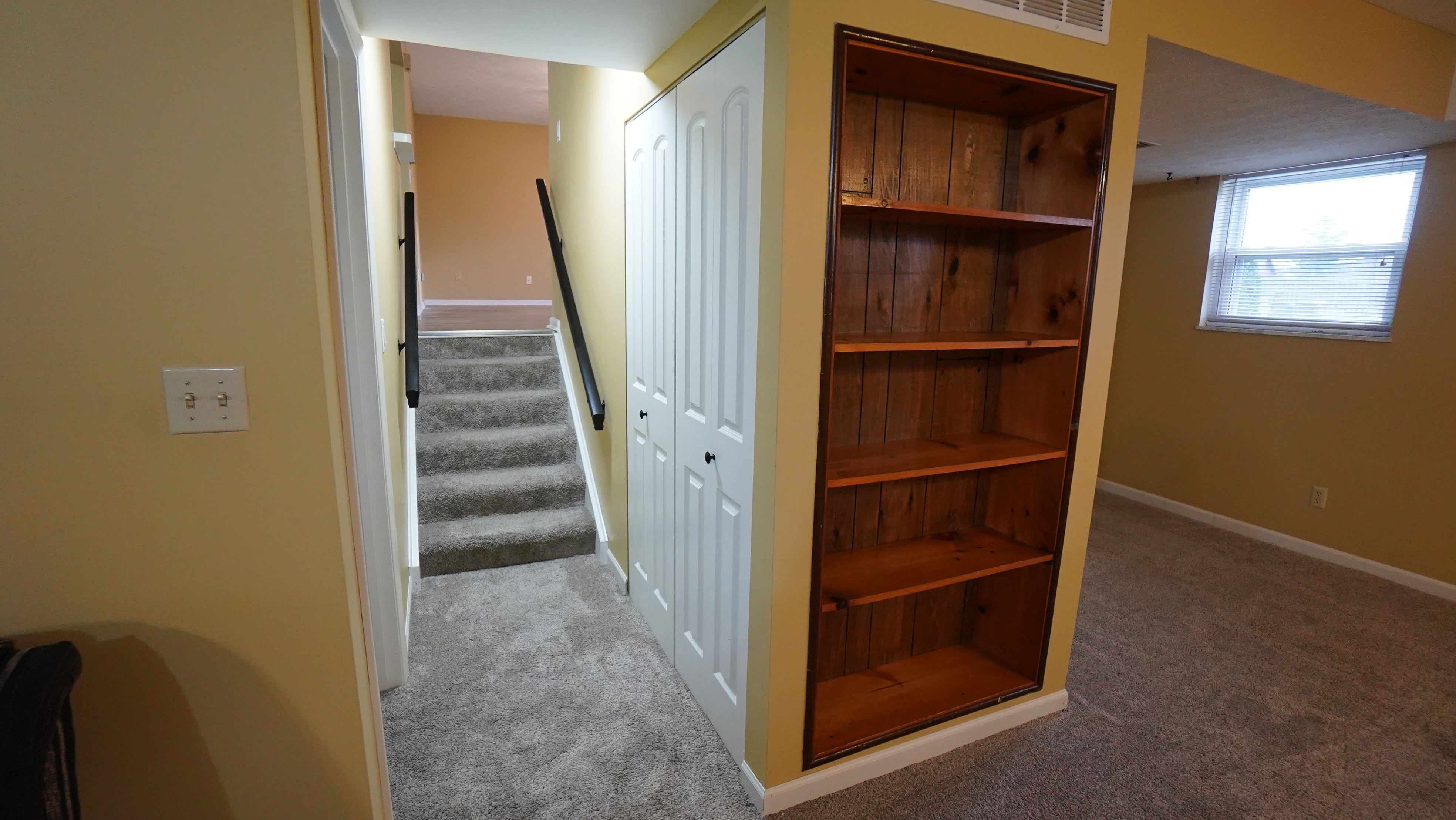 1000 Meadowrun,Englewood,Ohio 45322,3 Bedrooms Bedrooms,11 Rooms Rooms,2 BathroomsBathrooms,Single family,Meadowrun,756852