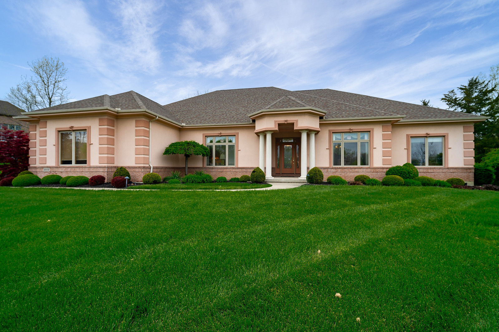 1989 Fountain View,Butler Twp,Ohio 45414,5 Bedrooms Bedrooms,12 Rooms Rooms,3 BathroomsBathrooms,House,Fountain View,756853