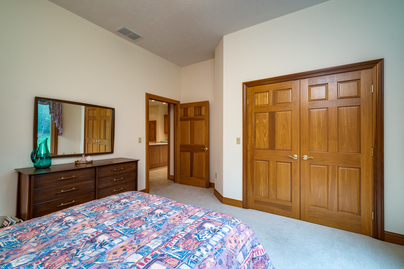 1989 Fountain View,Butler Twp,Ohio 45414,5 Bedrooms Bedrooms,12 Rooms Rooms,3 BathroomsBathrooms,House,Fountain View,756853