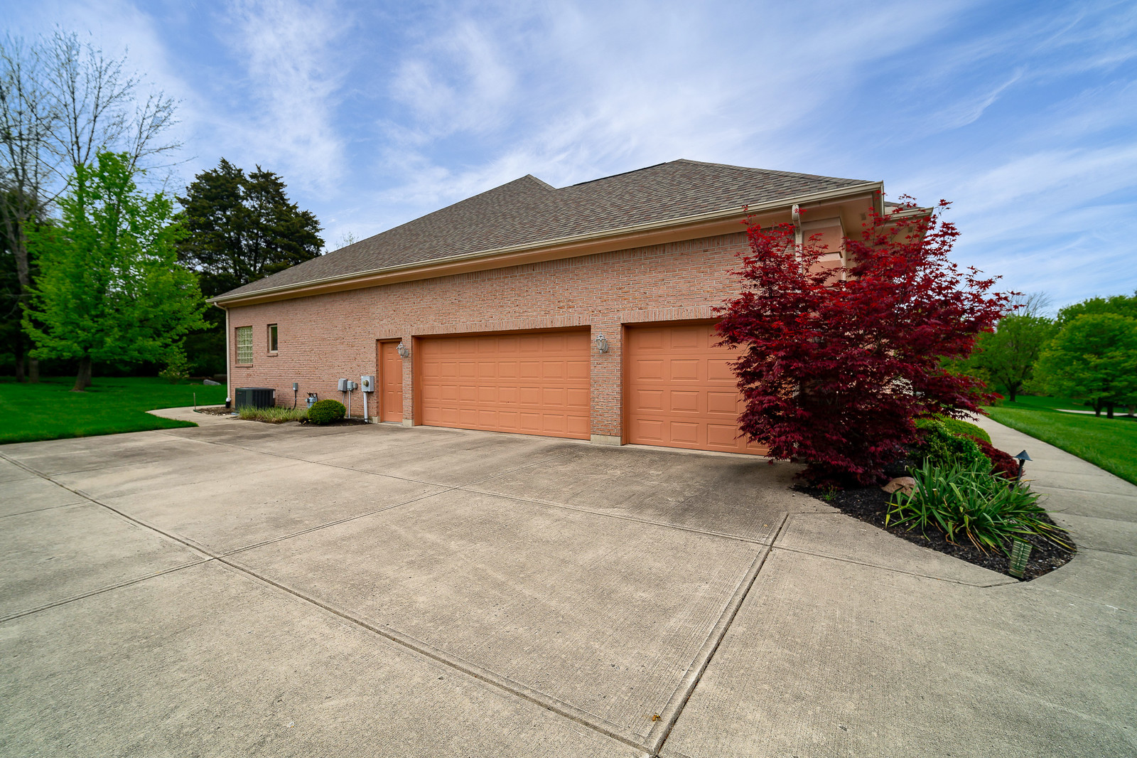 1989 Fountain View,Butler Twp,Ohio 45414,5 Bedrooms Bedrooms,12 Rooms Rooms,3 BathroomsBathrooms,House,Fountain View,756853