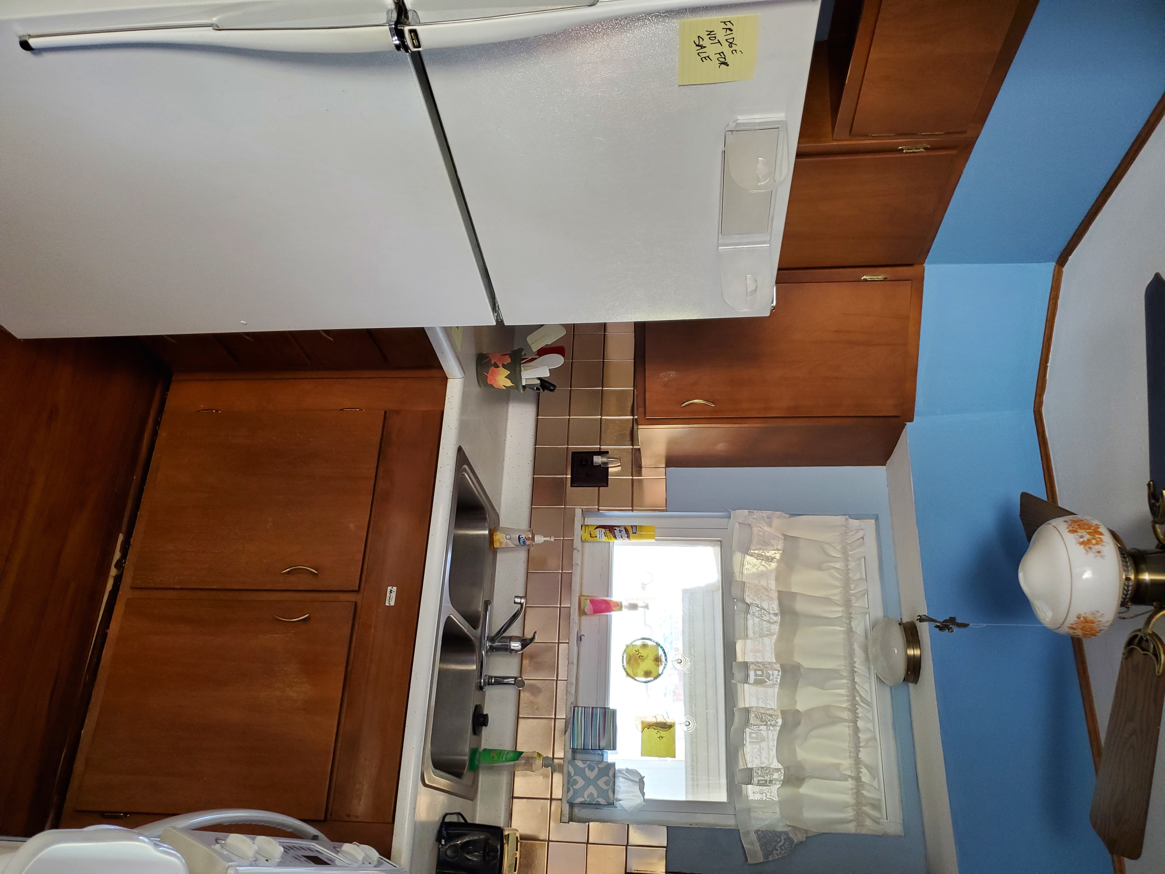 527 Bennert Drive Kitchen